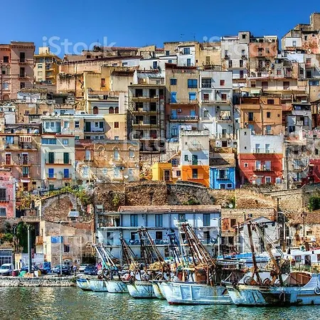 Sciacca32 * Sciacca
